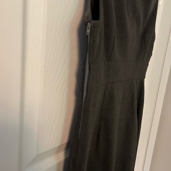 Gap Gray Sleeveless Dress - Picture 3 of 6